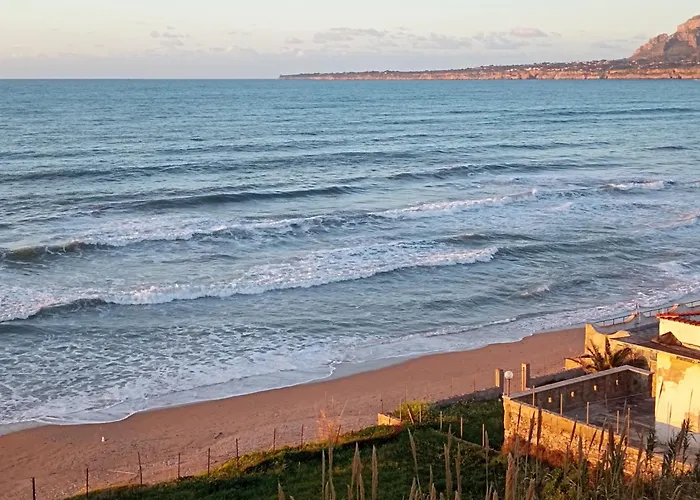 La Finestra Sul Mare Piano 2